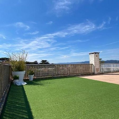 شقة Charming Studio With Pool In Saint Tropez المظهر الخارجي الصورة