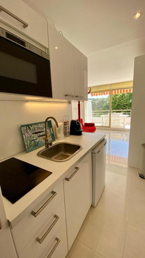 شقة Charming Studio With Pool In Saint Tropez المظهر الخارجي الصورة