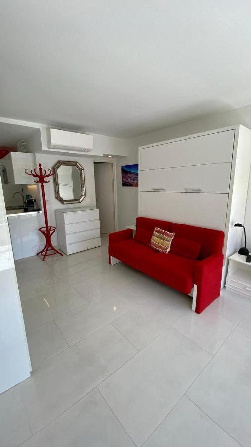 شقة Charming Studio With Pool In Saint Tropez المظهر الخارجي الصورة
